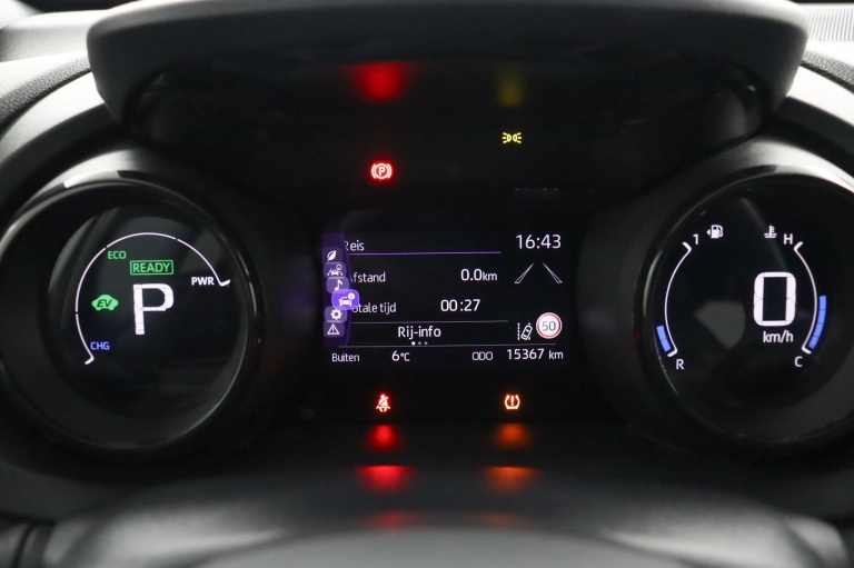 Toyota Yaris - 1.5 Hybrid Executive 46