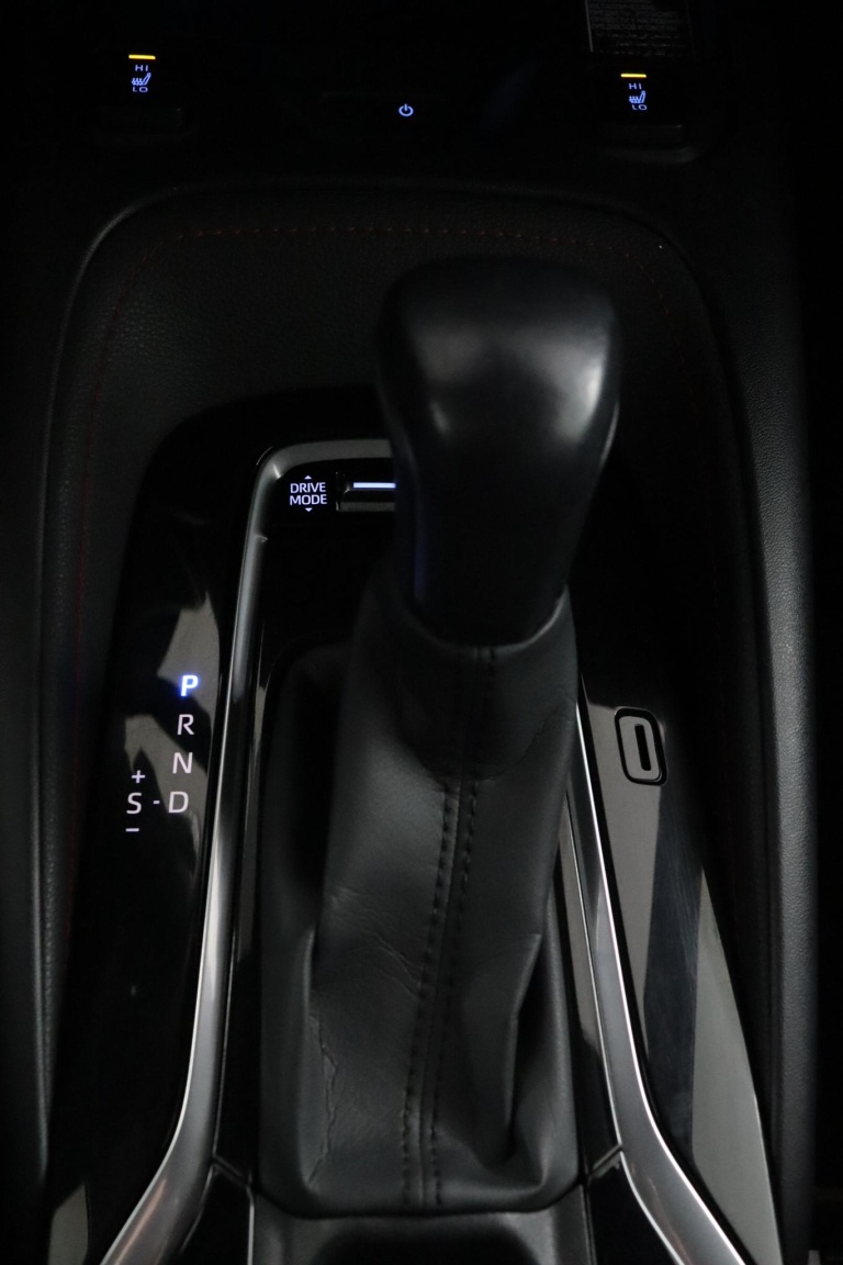 Toyota Corolla Touring Sports - 2.0 Hybrid Executive 27