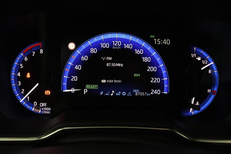 Toyota Corolla Touring Sports - 2.0 Hybrid Executive 47