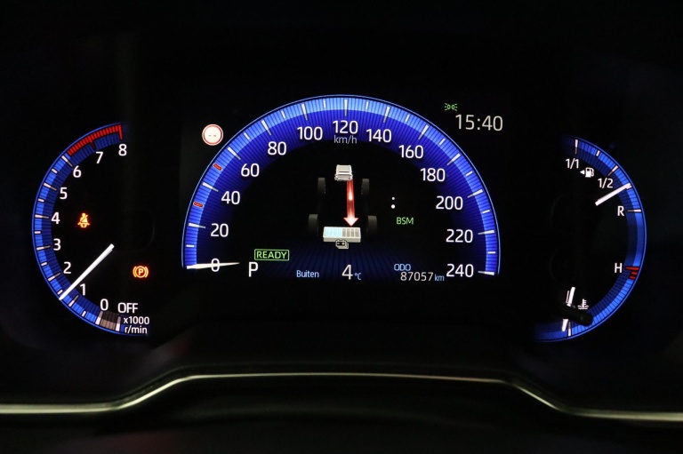 Toyota Corolla Touring Sports - 2.0 Hybrid Executive 48