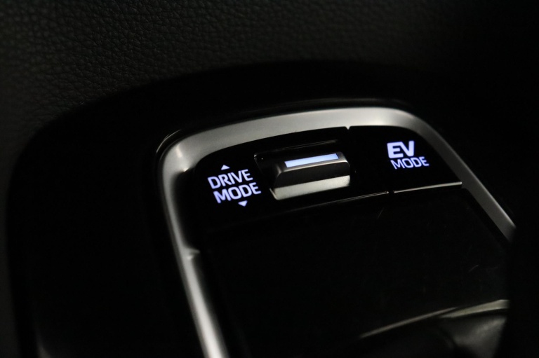 Toyota Corolla Touring Sports - 2.0 Hybrid Executive 60