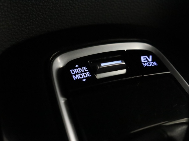 Toyota Corolla Touring Sports - 2.0 Hybrid Executive