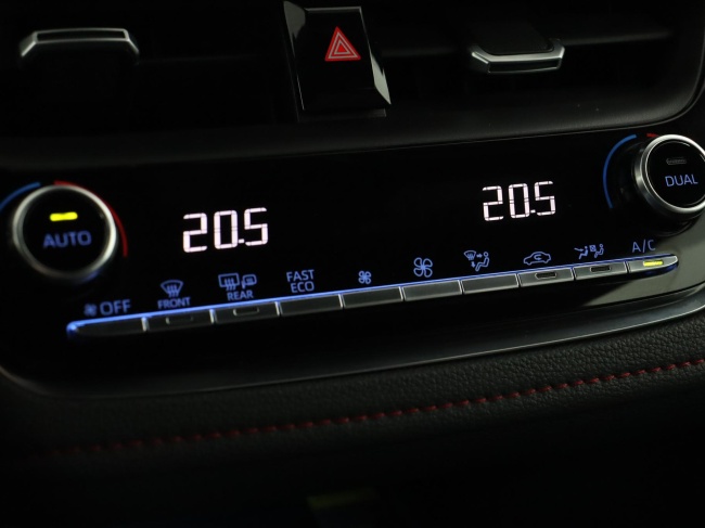 Toyota Corolla Touring Sports - 2.0 Hybrid Executive