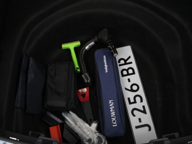 Toyota Corolla Touring Sports - 2.0 Hybrid GR-Sport Plus