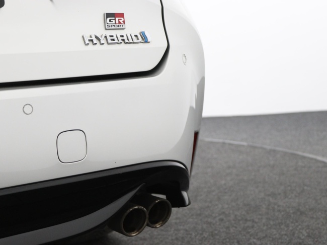 Toyota Corolla Touring Sports - 2.0 Hybrid GR-Sport Plus