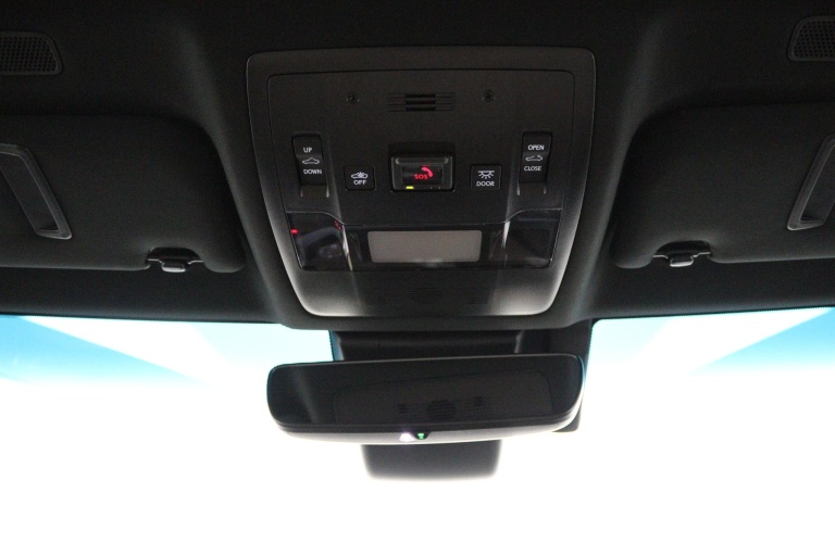 Lexus ES - 300h President Line 31