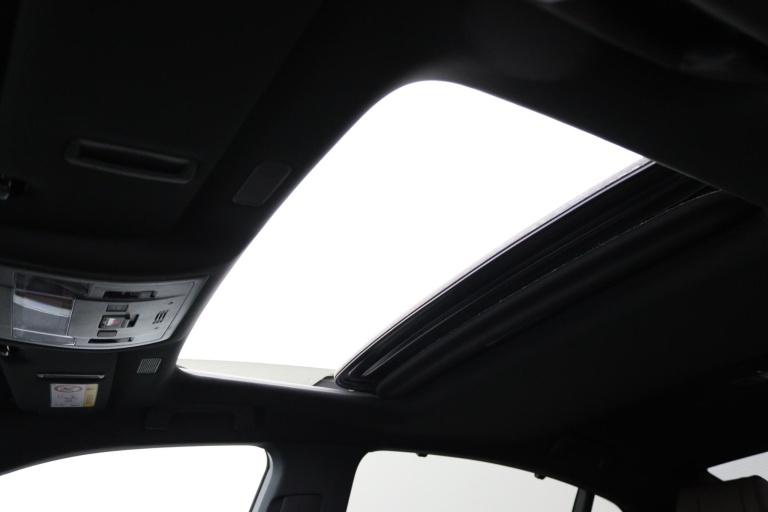 Lexus ES - 300h President Line 56