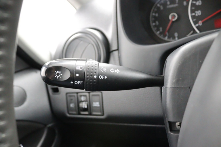 Suzuki SX4 - 1.6 Shogun 17