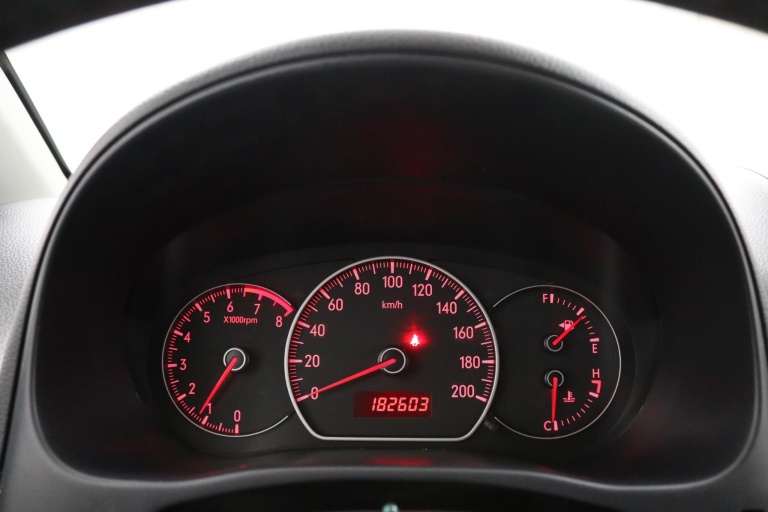 Suzuki SX4 - 1.6 Shogun 18