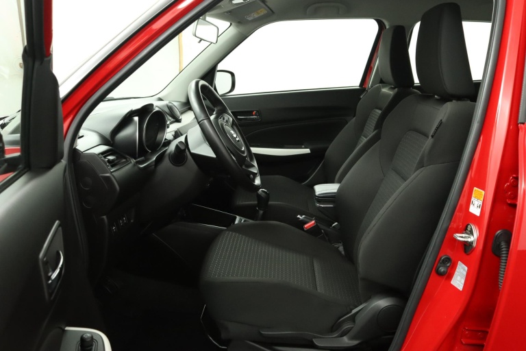 Suzuki Swift - 1.2 Comfort Smart Hybrid 16