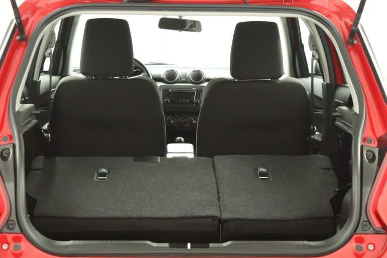 Suzuki Swift - 1.2 Comfort Smart Hybrid 25