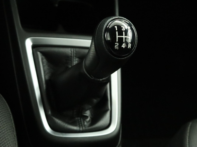 Suzuki Swift - 1.2 Comfort Smart Hybrid