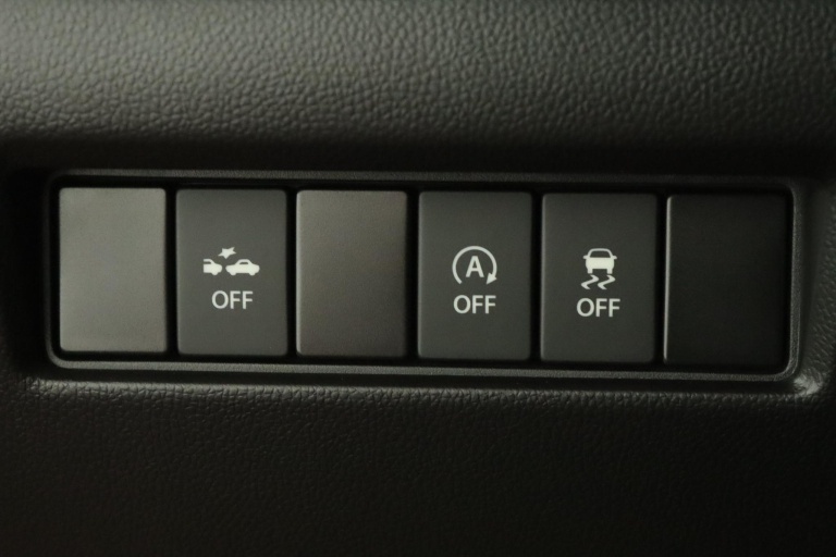 Suzuki Swift - 1.2 Comfort Smart Hybrid 28