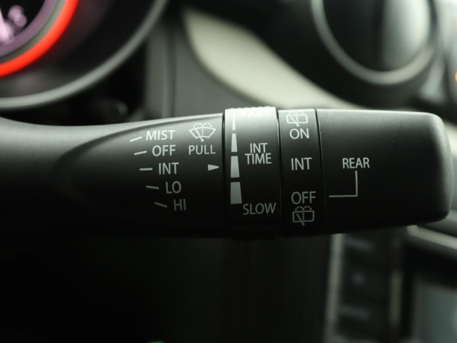 Suzuki Swift - 1.2 Comfort Smart Hybrid