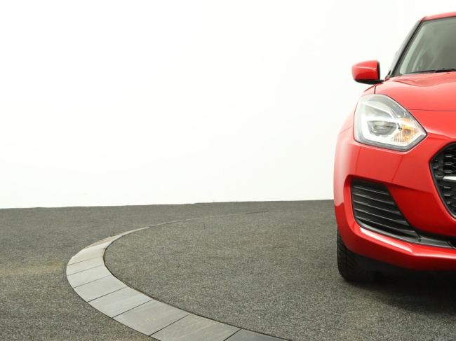 Suzuki Swift - 1.2 Comfort Smart Hybrid