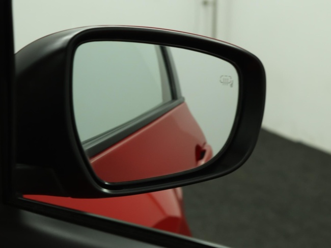 Suzuki Swift - 1.2 Comfort Smart Hybrid