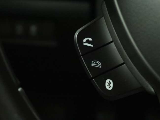 Suzuki Swift - 1.2 Comfort Smart Hybrid