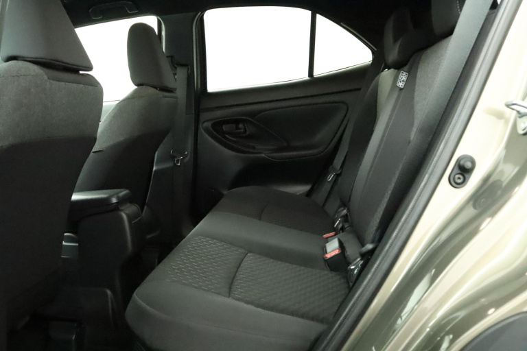 Toyota Yaris Cross - 1.5 Hybrid 115 First Edition 15