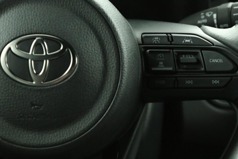 Toyota Yaris Cross - 1.5 Hybrid 115 First Edition 17