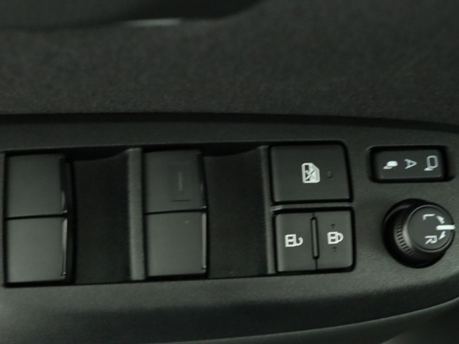 Toyota Yaris Cross - 1.5 Hybrid 115 First Edition