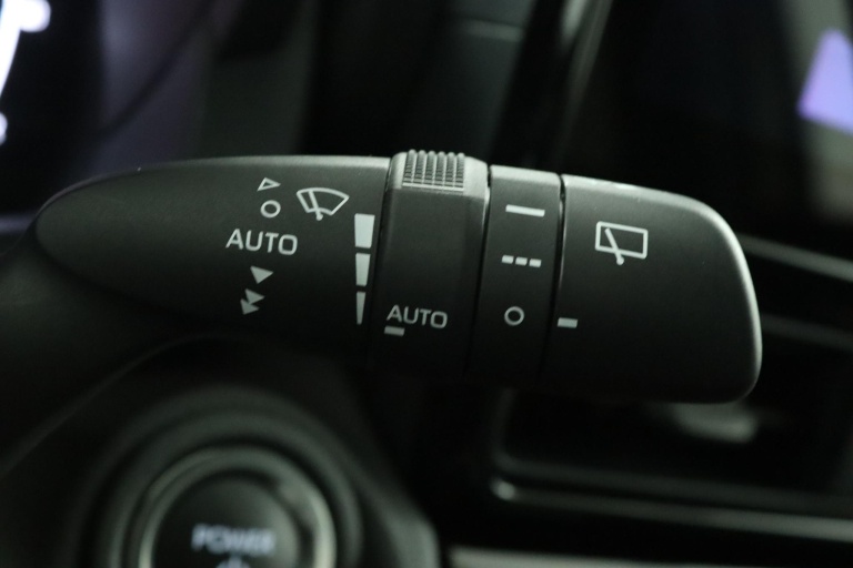 Toyota Yaris Cross - 1.5 Hybrid 115 First Edition 28