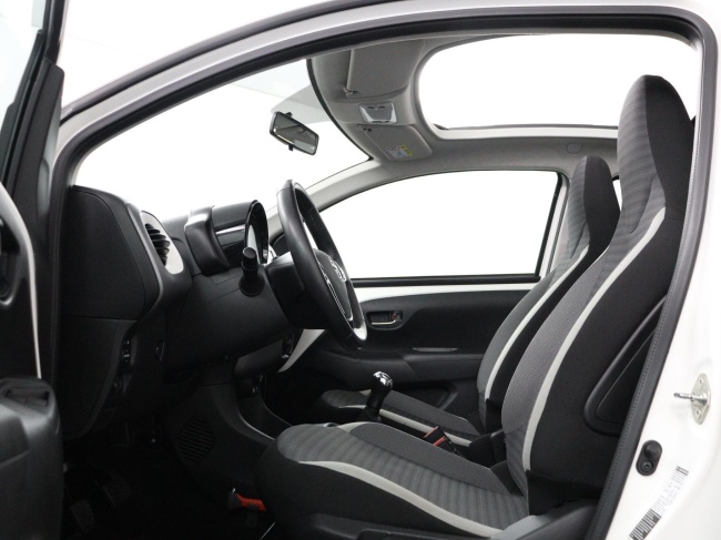 Toyota Aygo - 1.0 VVT-i x-play