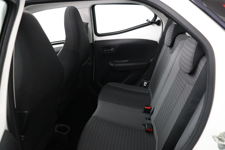 Toyota Aygo - 1.0 VVT-i x-play 17