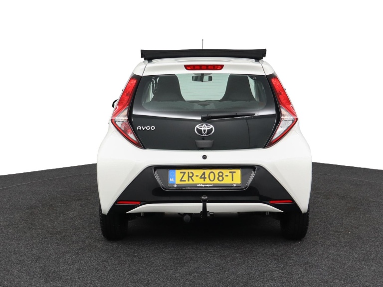 Toyota Aygo - 1.0 VVT-i x-play 39