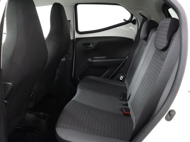 Toyota Aygo - 1.0 VVT-i x-joy