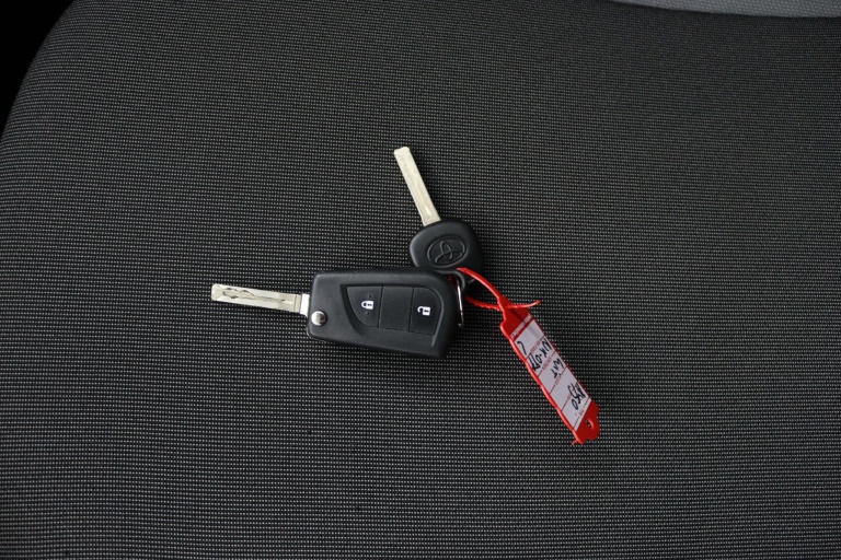 Toyota Aygo - 1.0 VVT-i x-play 11