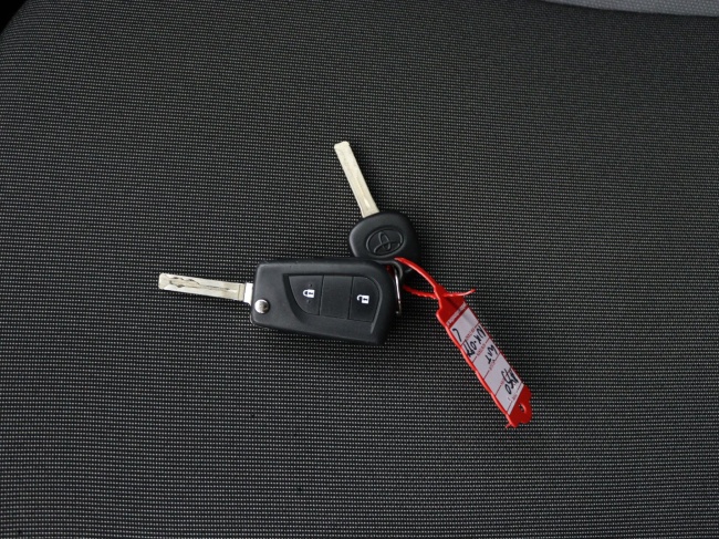 Toyota Aygo - 1.0 VVT-i x-play