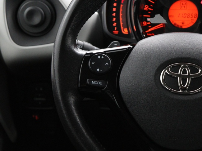 Toyota Aygo - 1.0 VVT-i x-play