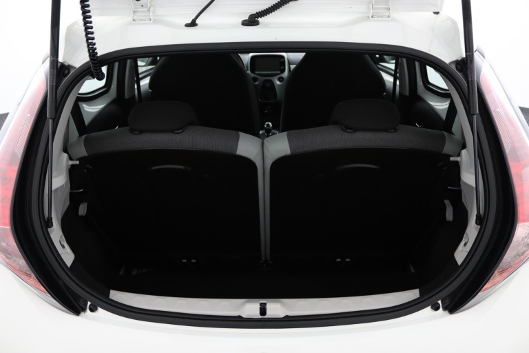 Toyota Aygo - 1.0 VVT-i x-play 23