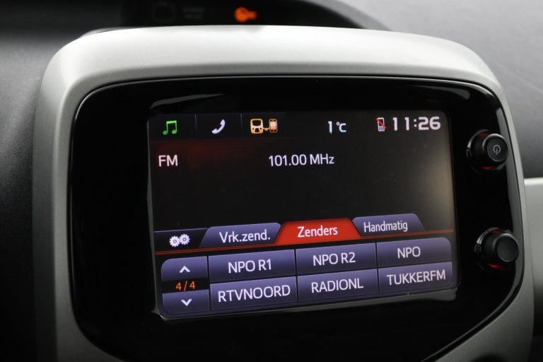 Toyota Aygo - 1.0 VVT-i x-play 41