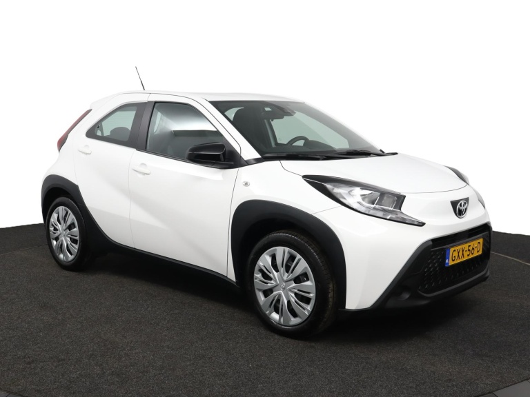 Toyota Aygo X - 1.0 VVT-i S-CVT Play 14