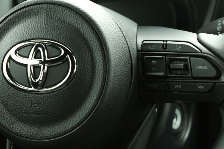 Toyota Aygo X - 1.0 VVT-i S-CVT Play 20