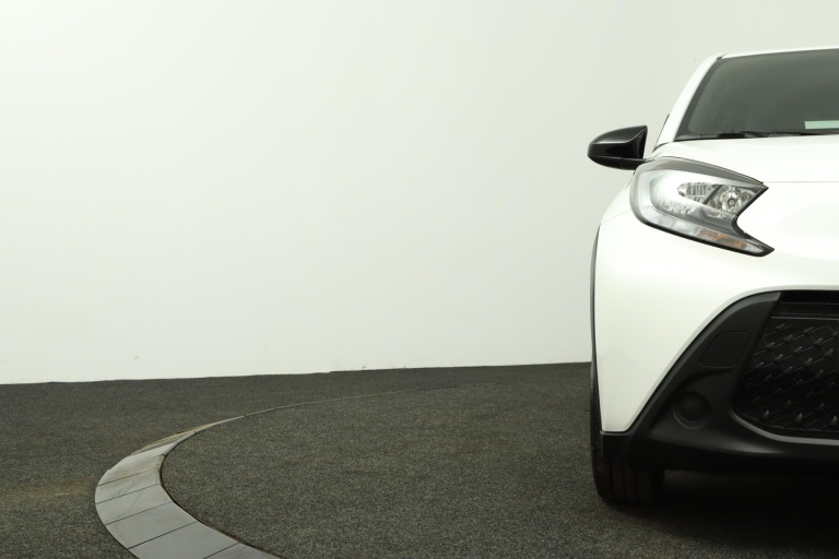 Toyota Aygo X - 1.0 VVT-i S-CVT Play 34