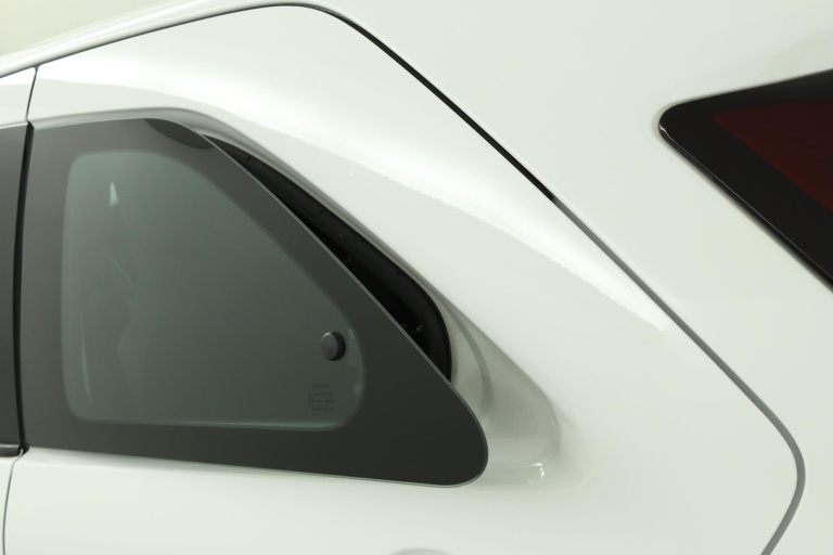 Toyota Aygo X - 1.0 VVT-i S-CVT Play 38