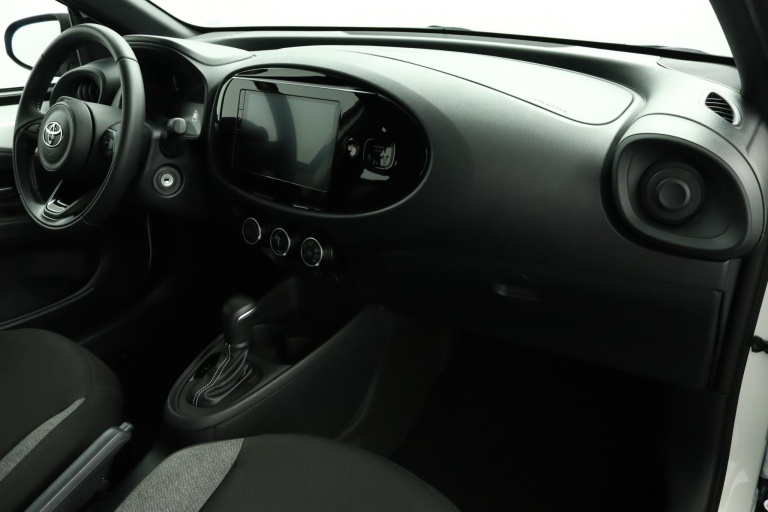 Toyota Aygo X - 1.0 VVT-i S-CVT Play 41