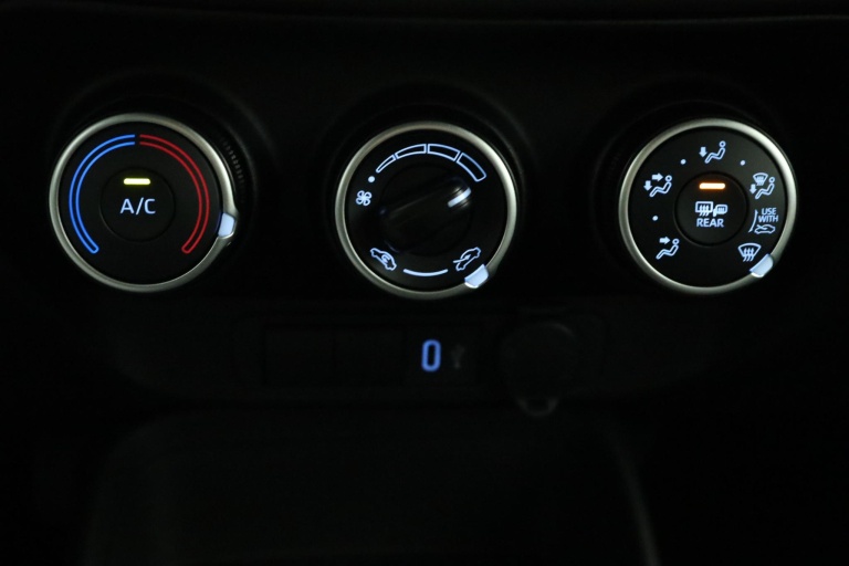 Toyota Aygo X - 1.0 VVT-i S-CVT Play 7