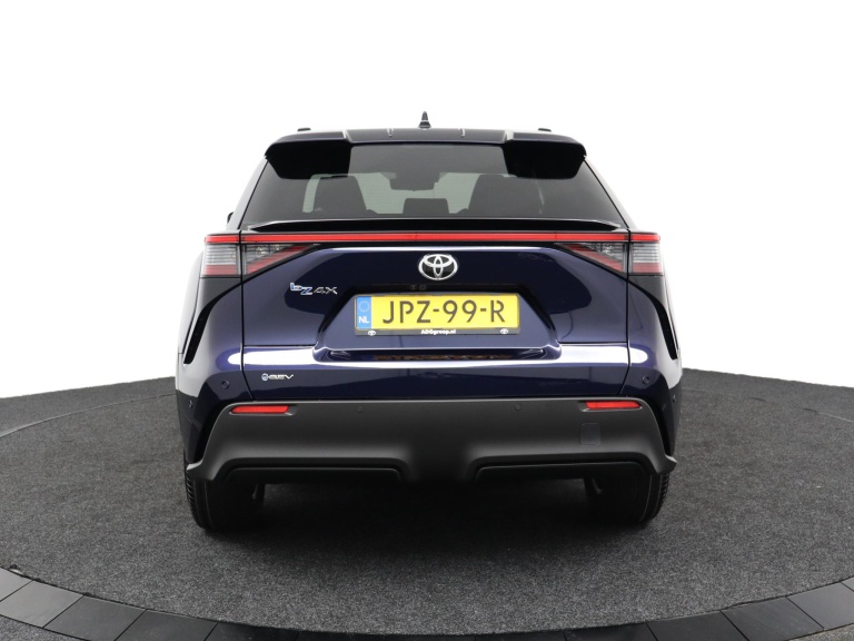 Toyota bZ4X - Executive 73 kWh 62