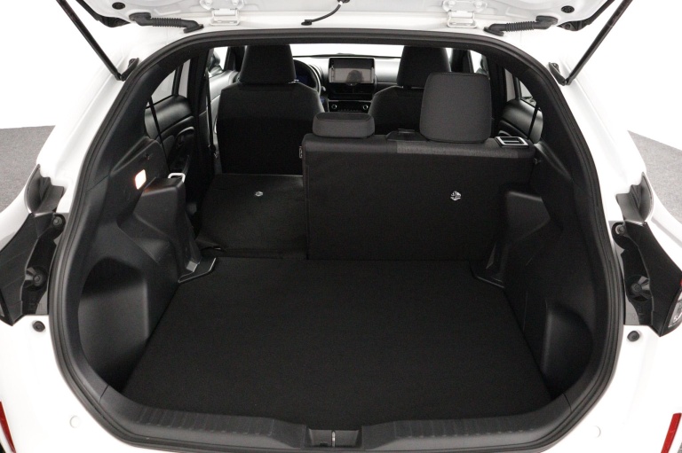 Toyota Yaris Cross - 1.5 Hybrid 115 First Edition 25