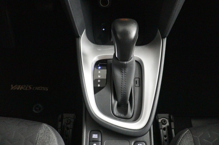 Toyota Yaris Cross - 1.5 Hybrid 115 First Edition 27