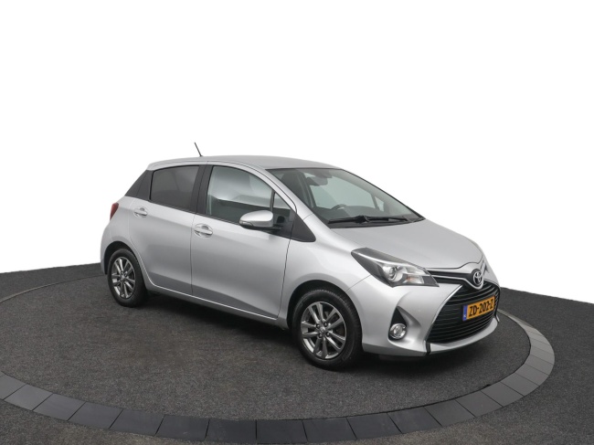 Toyota Yaris - 1.3 VVT-i Dynamic