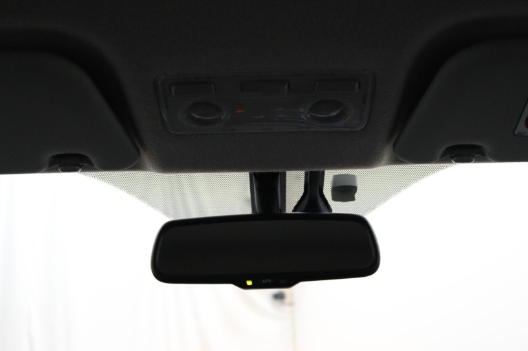 Toyota Yaris - 1.3 VVT-i Dynamic 32