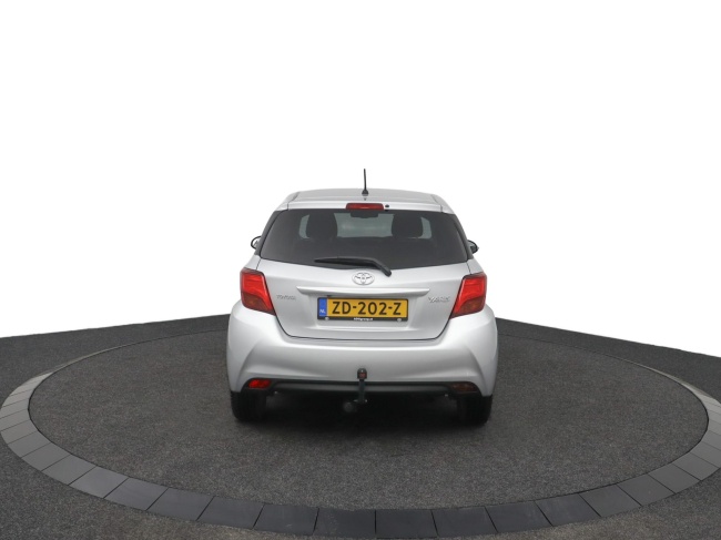 Toyota Yaris - 1.3 VVT-i Dynamic
