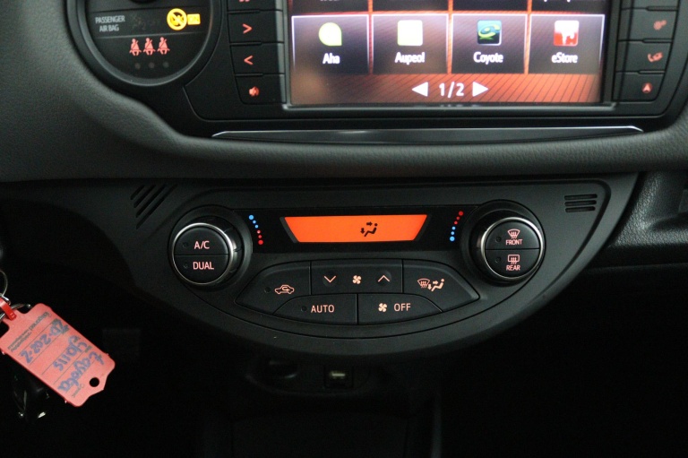 Toyota Yaris - 1.3 VVT-i Dynamic 7