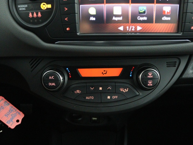Toyota Yaris - 1.3 VVT-i Dynamic