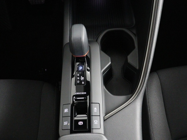 Toyota C-HR - 2.0 Plug-in Hybrid 220 Dynamic