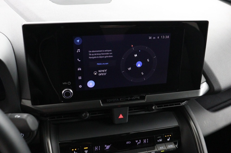 Toyota C-HR - 2.0 Plug-in Hybrid 220 Dynamic 27